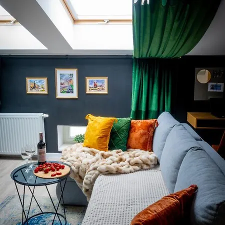 Soft Loft Apartment, Air Condition, 3 Beds, Kazimierz Apartmán